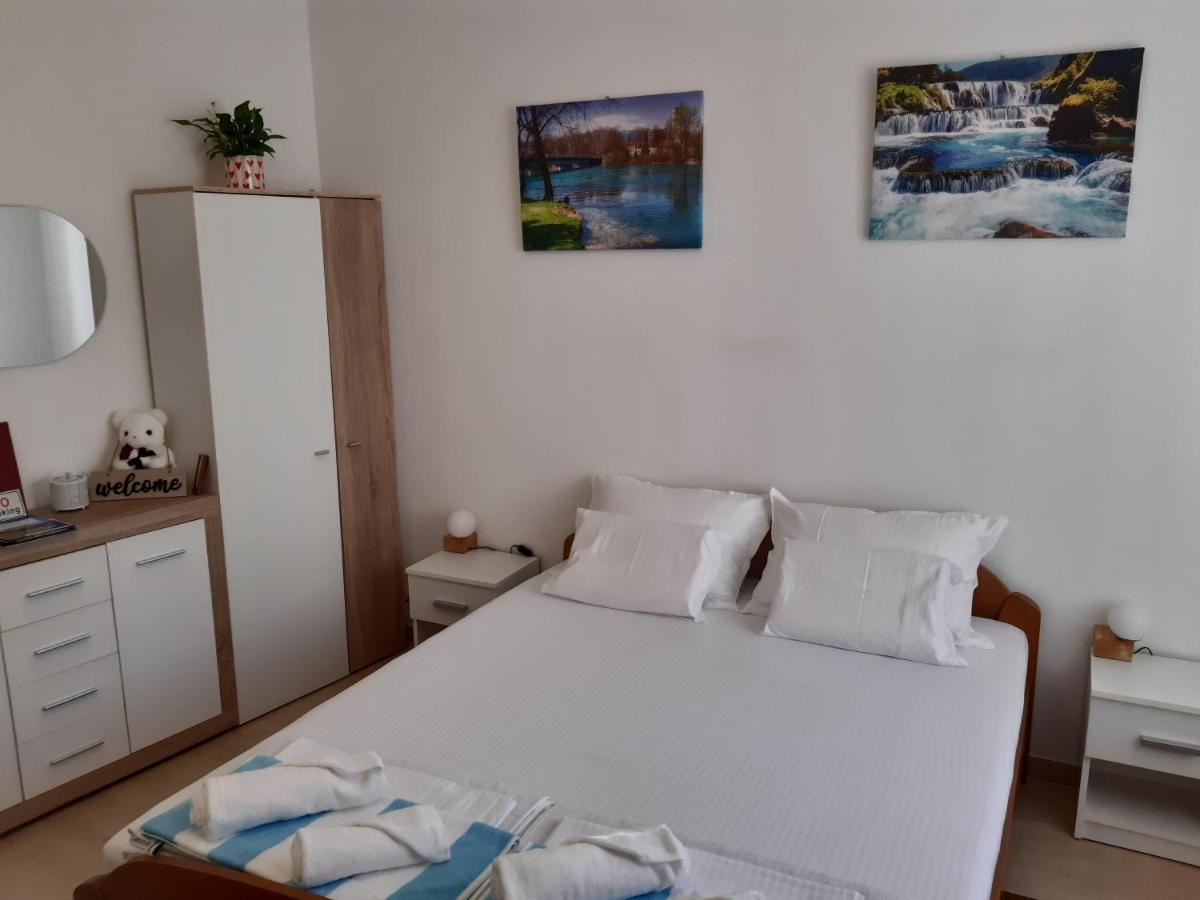 Studio Apartman Tedy Hotel Korčula Exterior foto